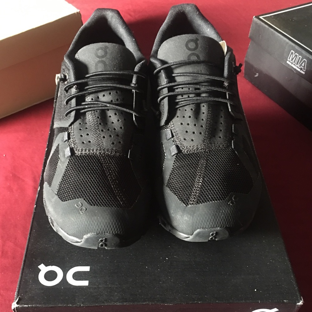 Zero-Gravity foam and CloudTec®provide a cushioned landings,superior performance